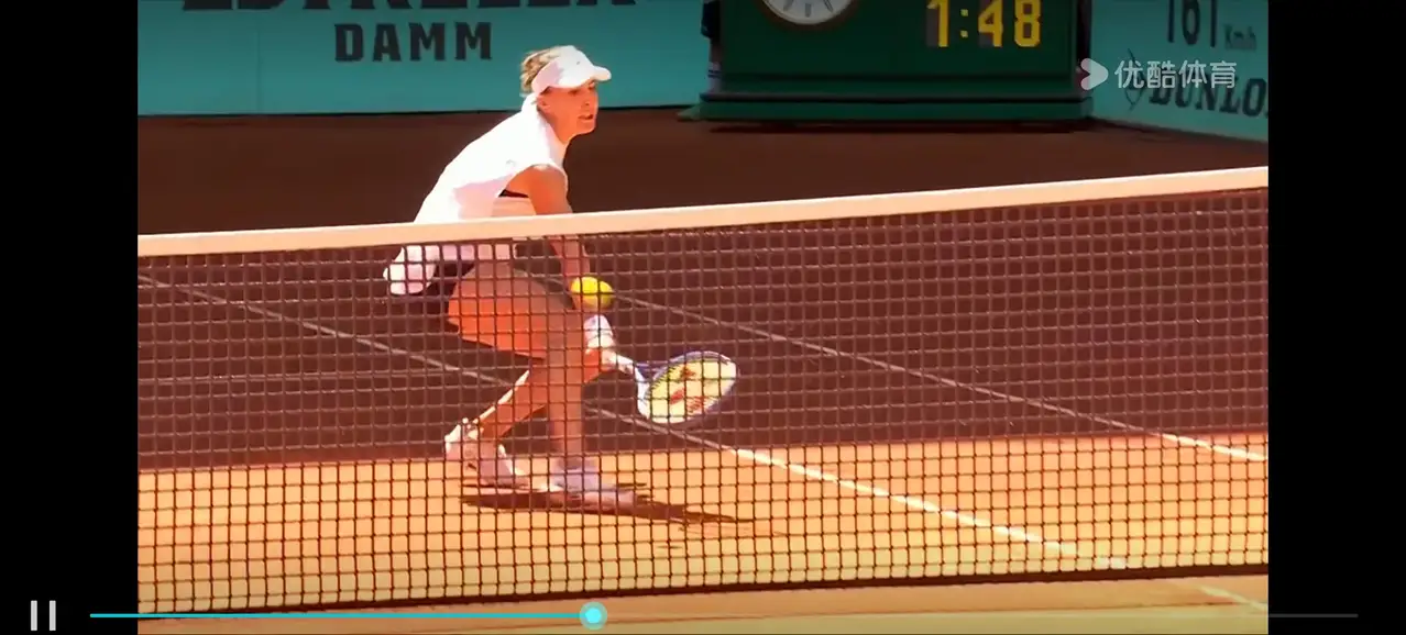  科维托娃在TES比赛中大比分获胜，出色发挥引发热议！赢得满堂喝彩