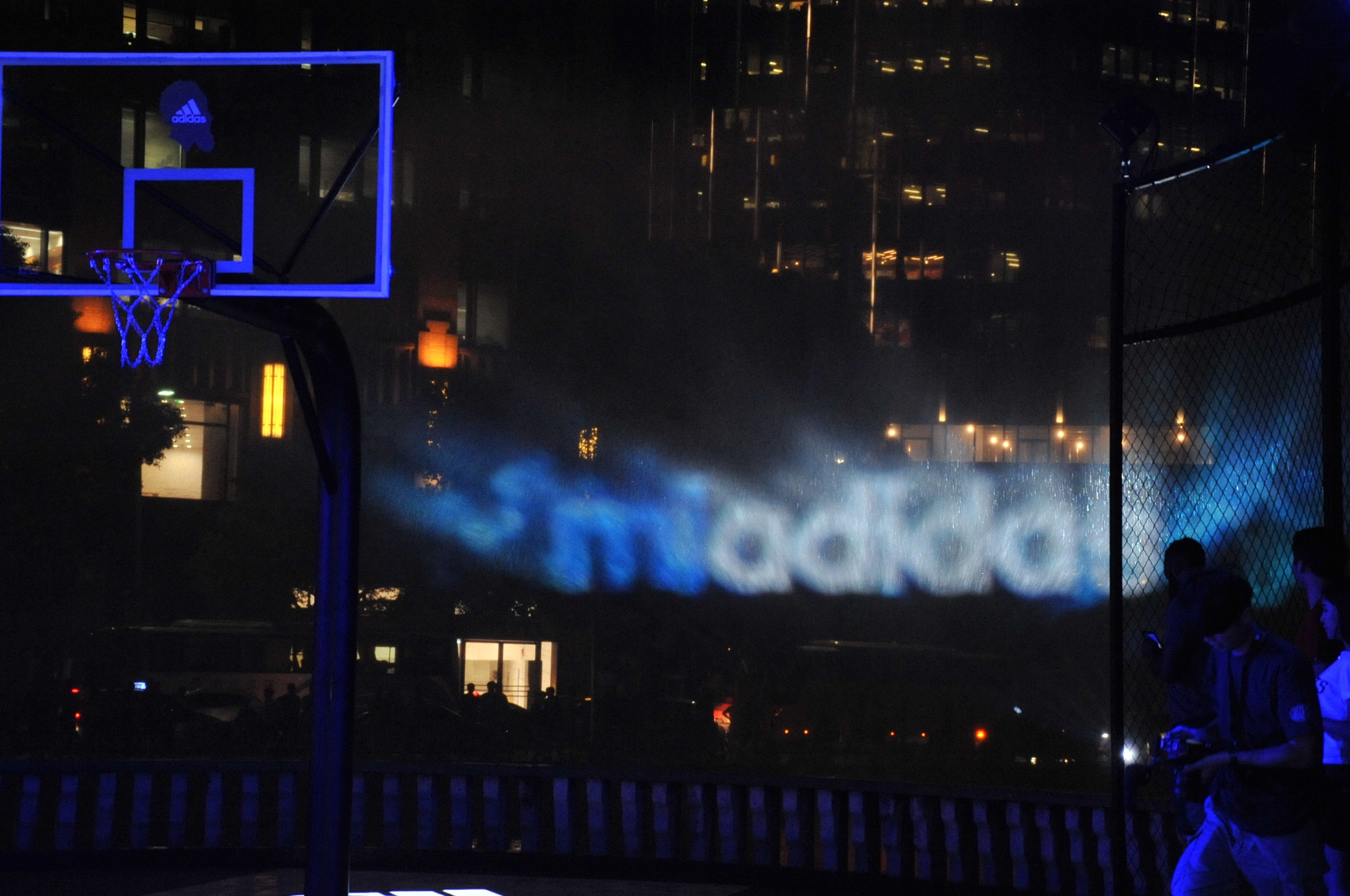 关于哈登在MAD比赛中赛事规则更新，赛事规则更新引发热议！的信息